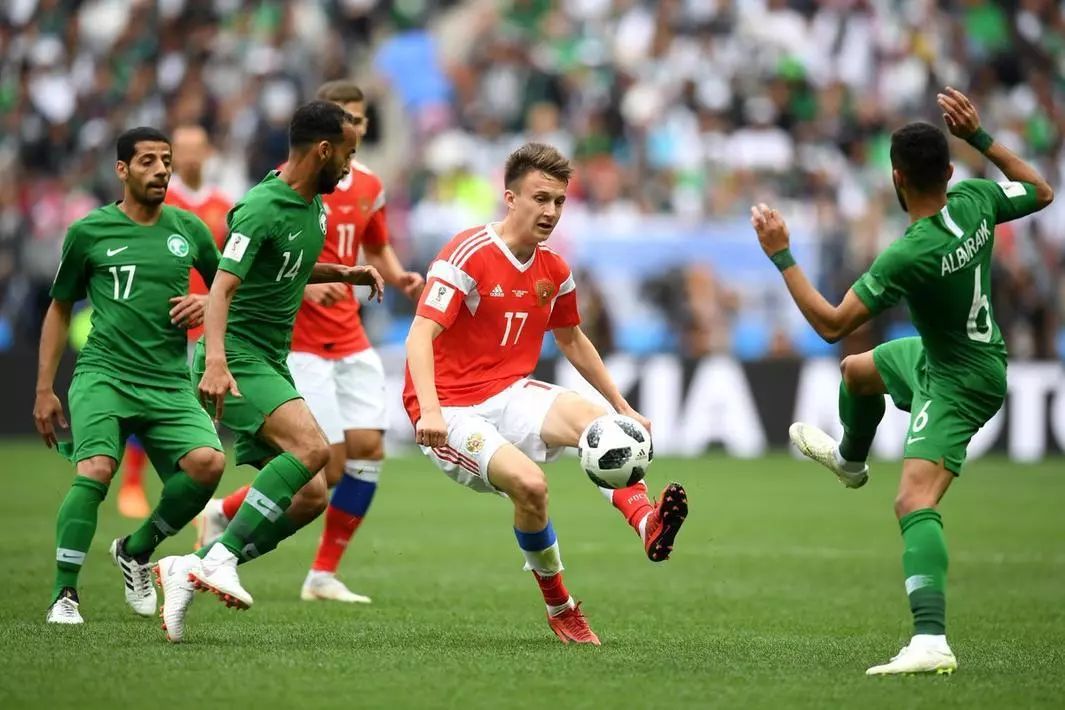  摩纳哥客场力克里昂，琼阿梅尼远射破门定胜局