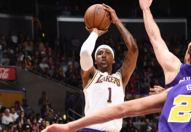  博洛尼亚防守固若金汤，零封罗马终结对手连胜  